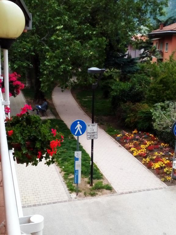 Alloggio Ponte Dei Cavalleggeri Ξενοδοχείο Τρέντο Εξωτερικό φωτογραφία