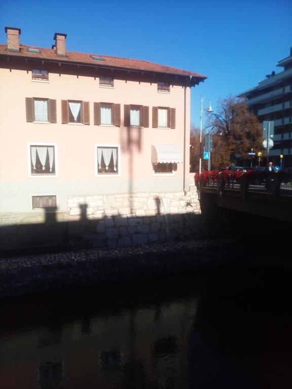Alloggio Ponte Dei Cavalleggeri Ξενοδοχείο Τρέντο Εξωτερικό φωτογραφία